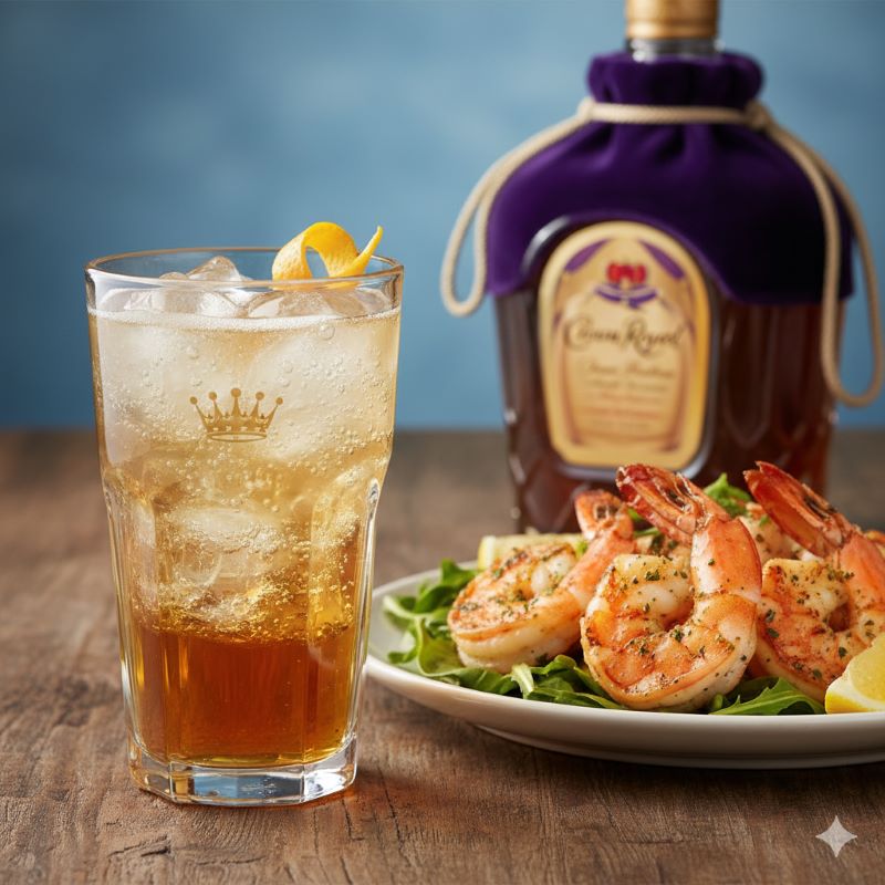 エビのグリル料理と一緒に並べられた、炭酸が弾ける冷えたウイスキーハイボール